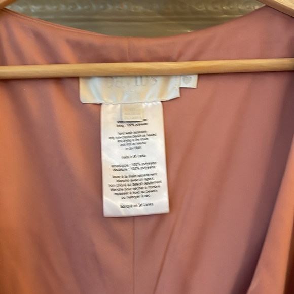 David's Bridal flutter sleeve georgette wrap bridesmaid dress - Picture 4 of 8